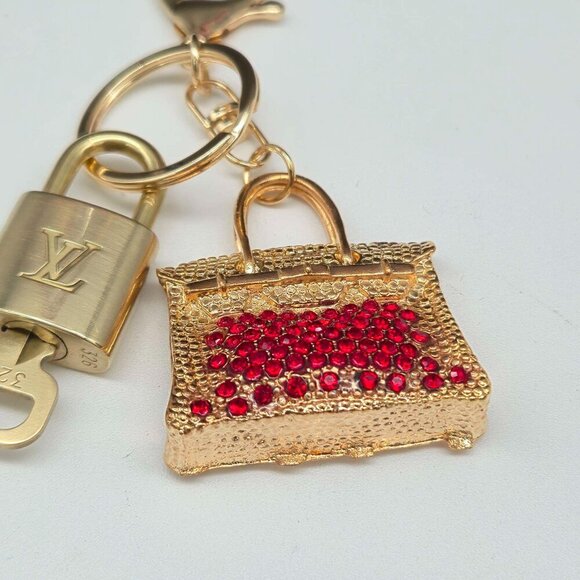 100% Auth Louis Vuitton Lock & Key with unbranded Bagcharm, Keycharm, Keychain - Picture 4 of 9